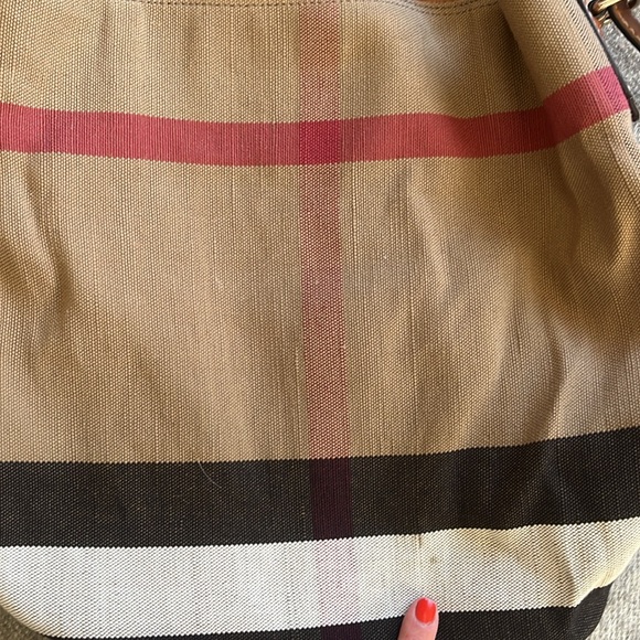 Burberry Ashby Check Bucket Bag, Canvas and Leather - Picture 16 of 17